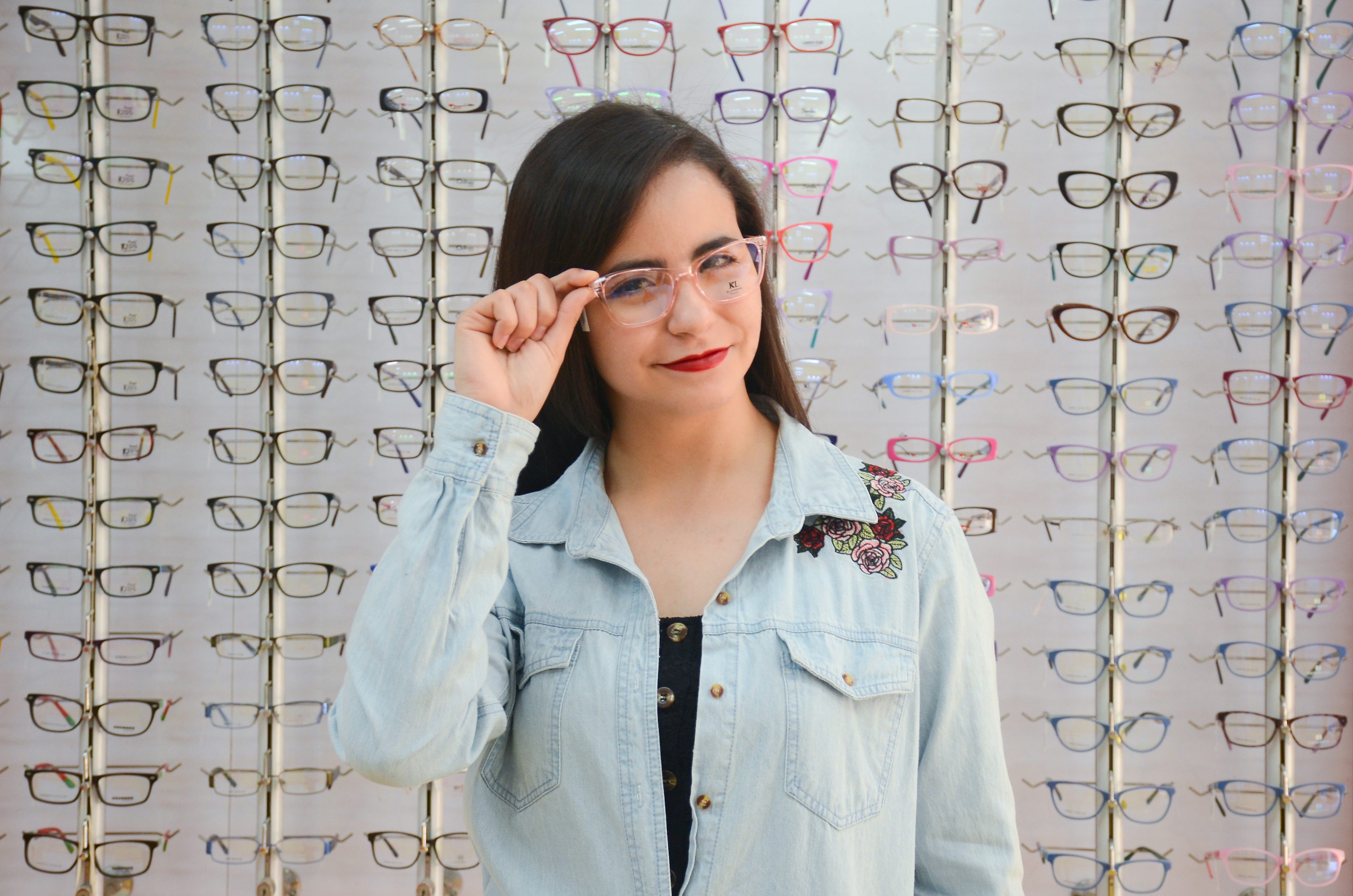 Eyeglass Display